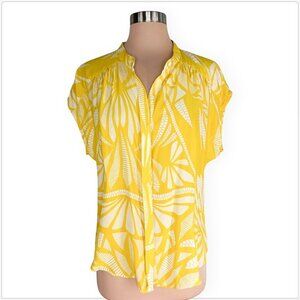 Alice & Trixie Silk Yellow Pattern Print Short Sleeve Button Front Top Blouse M